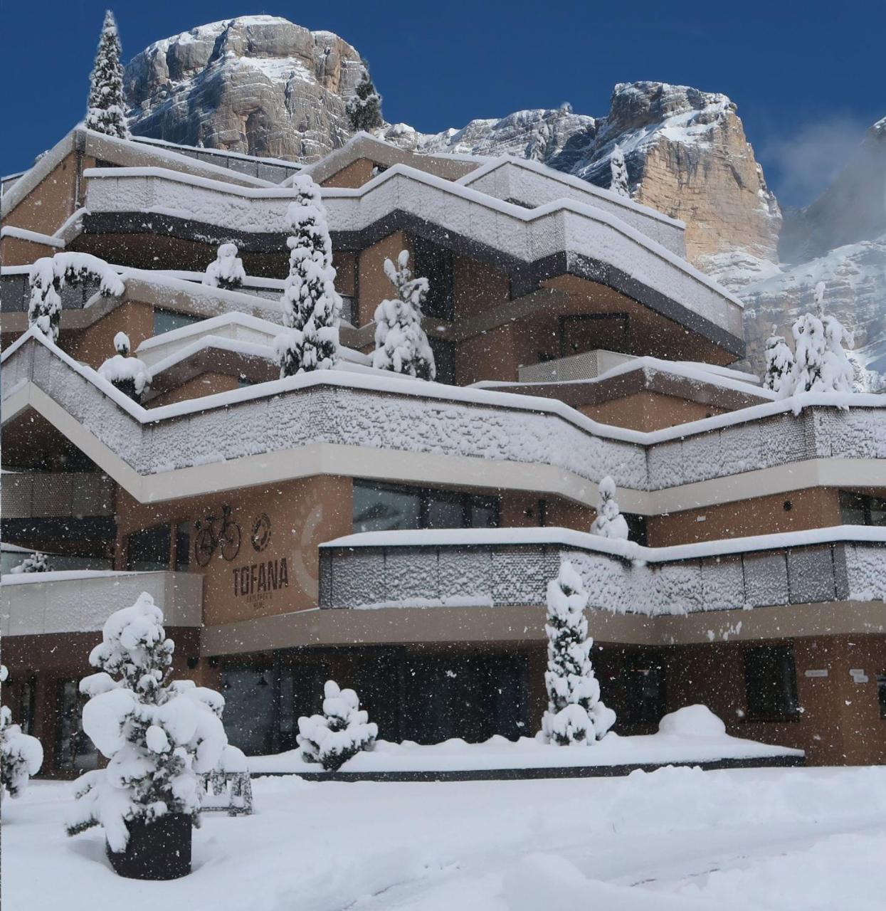 Tofana Hotel 4*